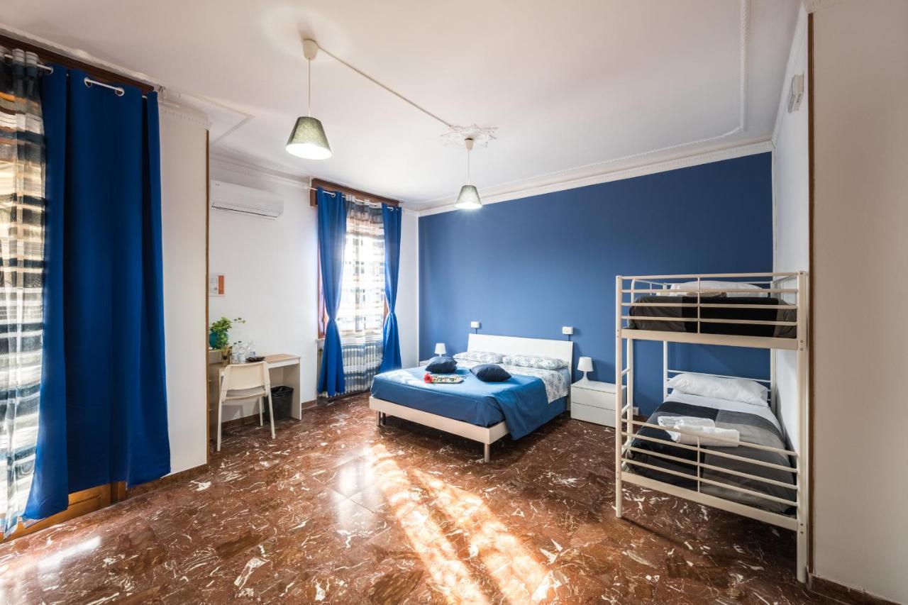 Guest House Vecchi Reggio Emilia Bagian luar foto