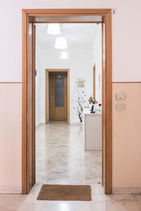 Guest House Vecchi Reggio Emilia Bagian luar foto